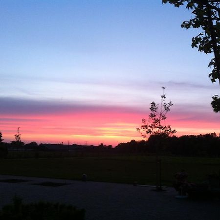 אסטן B&B Leendershoeve In Heusden מראה חיצוני תמונה